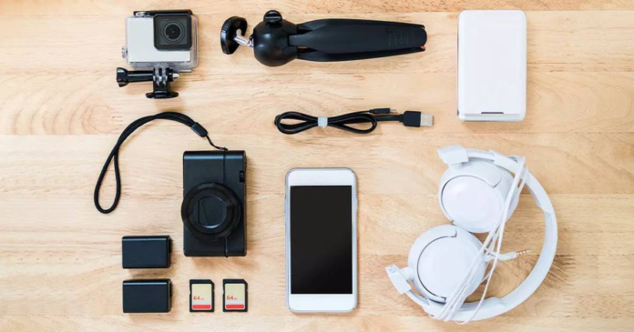 How to pack the perfect tech travel kit | Go Travel